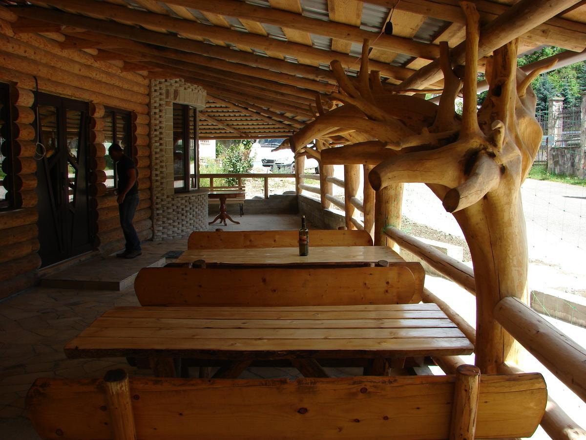 Taverna Ceahlau Durau Buitenkant foto