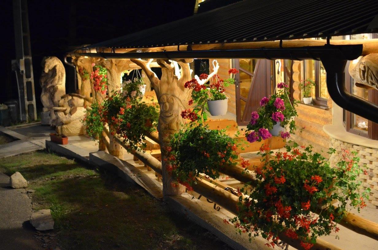 Taverna Ceahlau Durau Buitenkant foto