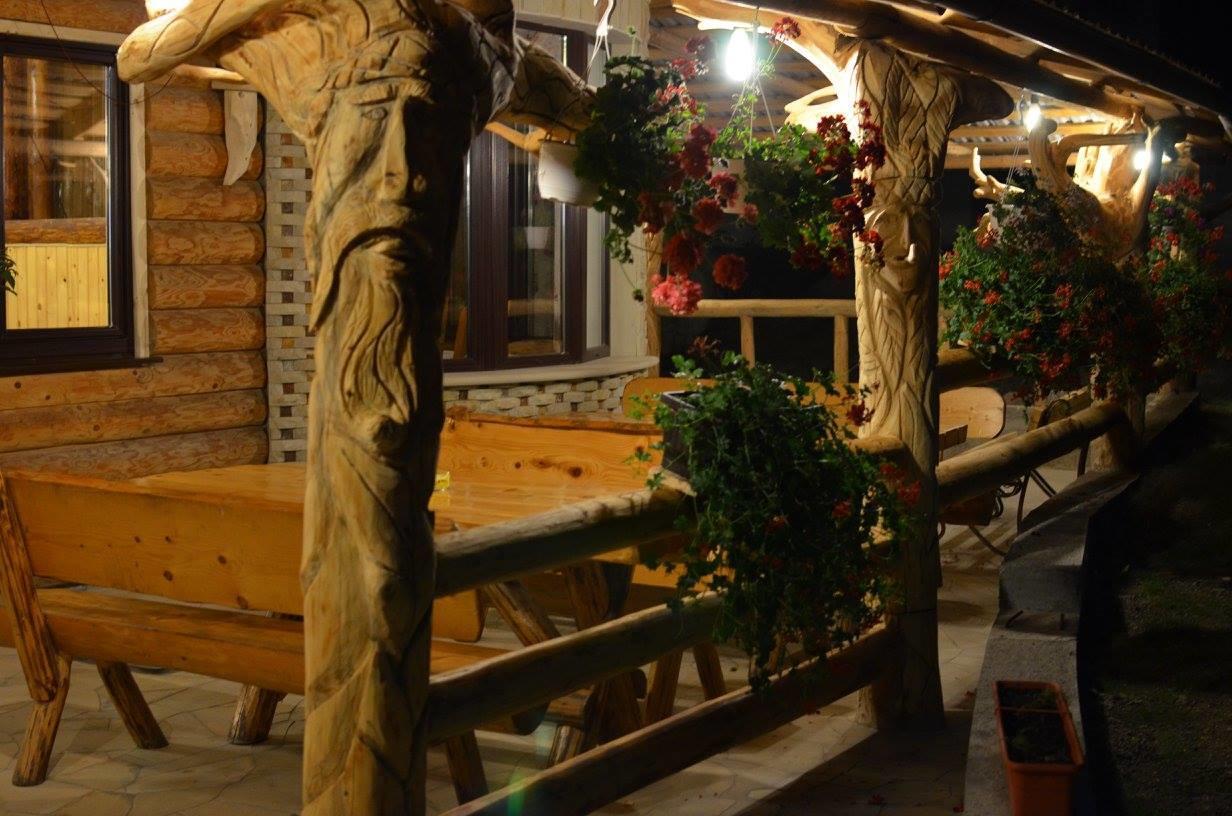 Taverna Ceahlau Durau Buitenkant foto